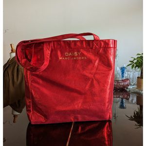 Daisy Marc Jacobs shiny red lareg tote bag.